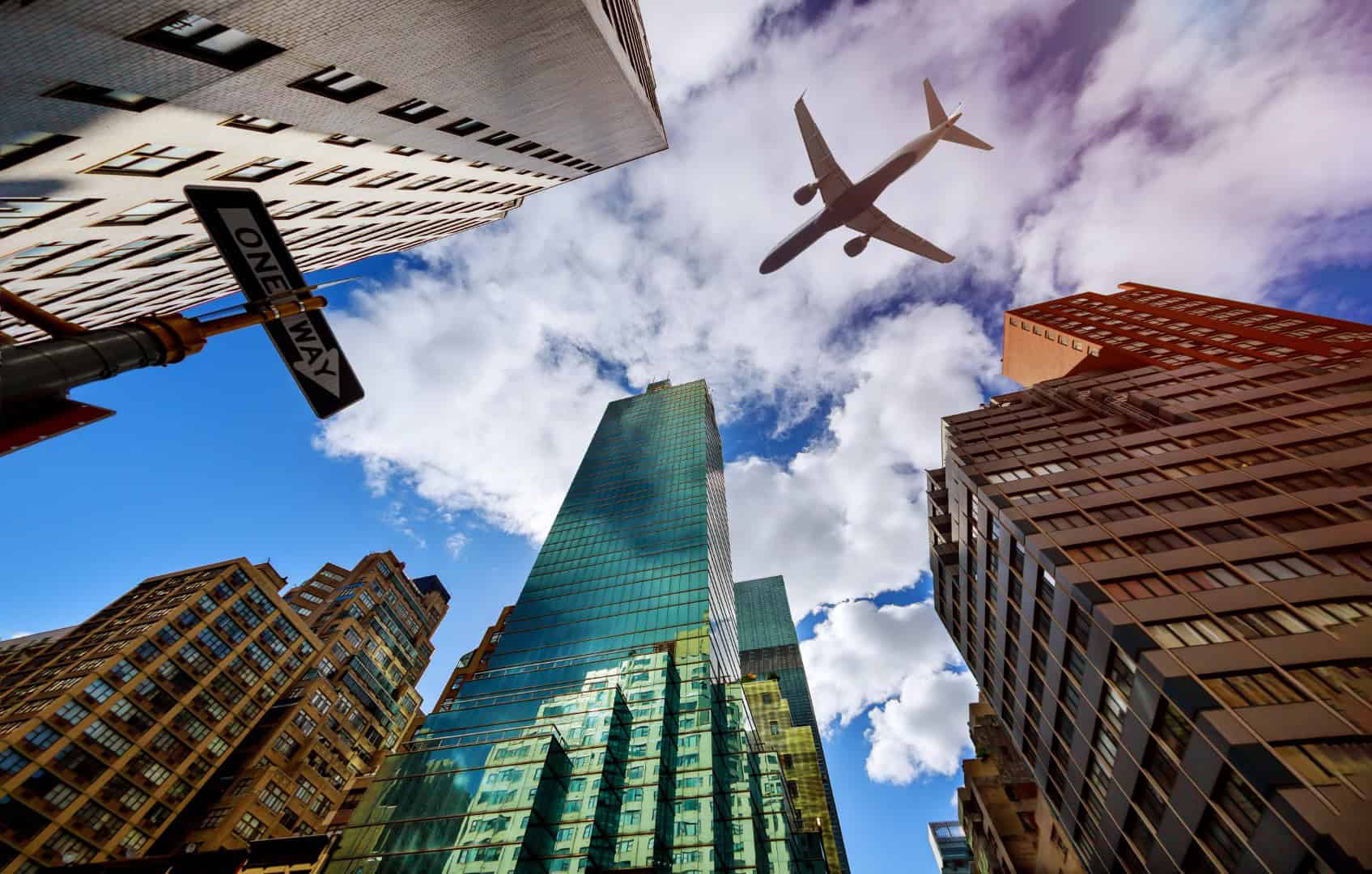 How to Get Through Newark Airport: Terminals, Lounges, and Ground Transportation
